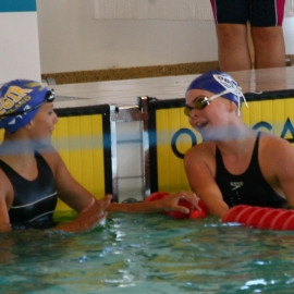 Erla Hrönn búin að synda.