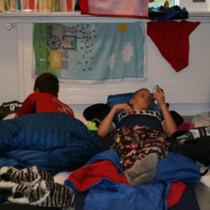 Strákarnir að hvíla sig.