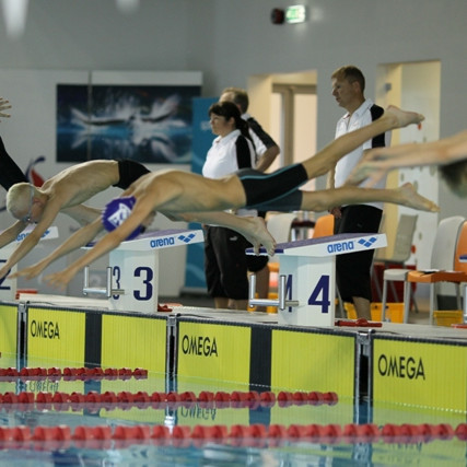 Kári að stinga sér...