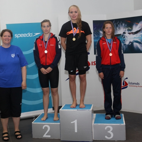 Elín Erla og Júlía Ýr.