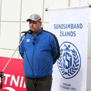 Hörður Oddfriðarson formaður SSÍ ávarpar mótsgesti.