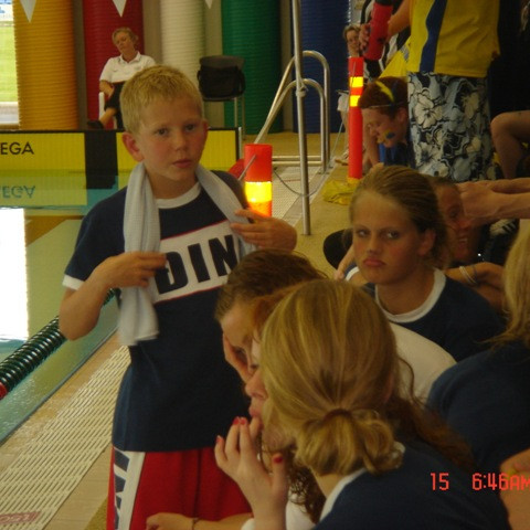 Oddur og fleiri á bakkanum.