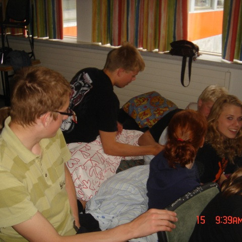 Á leið í rúmið.