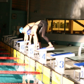 Bryndís að stinga sér í fyrstu umferð í Super Challange.