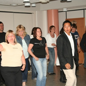 Svo var komið að foreldrunum að prófa.