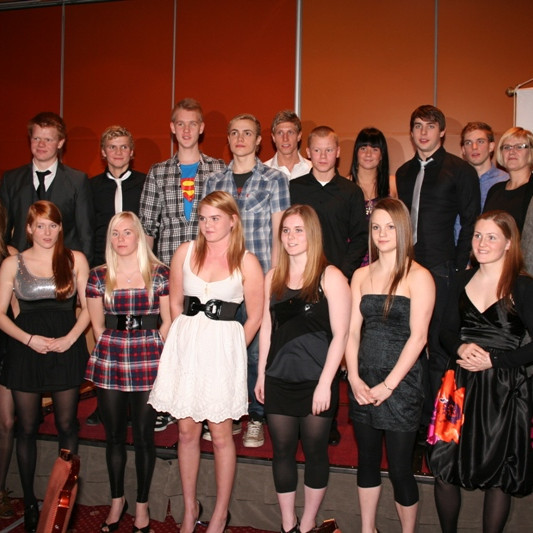 Hildur og Erla Hrönn með Færeyaförum.