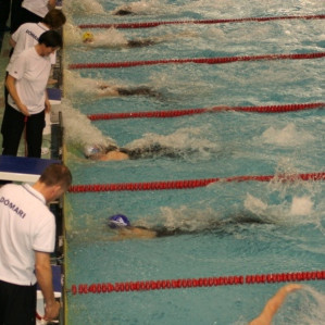 Svona er keppnin hörð á meðal þeirra bestu. Komið í mark í 50 flug.