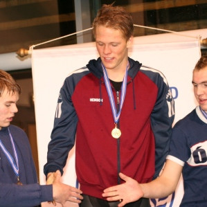 Tómas og Svavar á palli með Davíð Hildiberg.