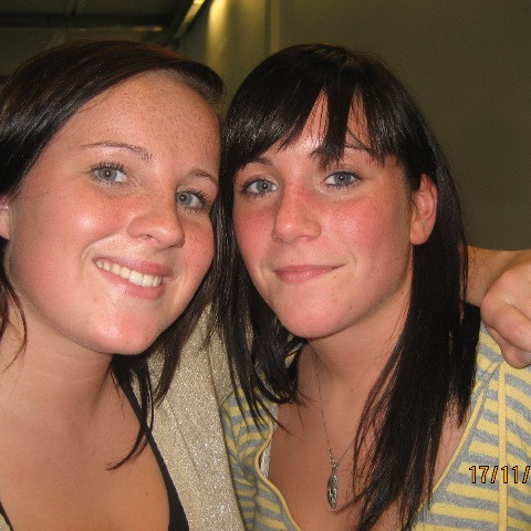 Þessar tvær mættu nú alveg draga fram sundbolina að nýju. Anna Fanney og Andrea.