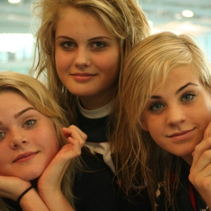 Erla Hrönn, Ásta og Bryndís aftur.