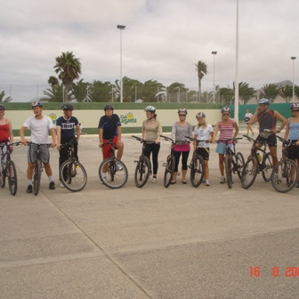 Lagt af stað í hjólaferð.