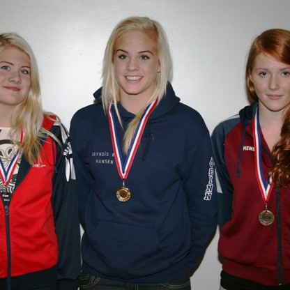 50 skrið. Dóra Sigga, Bryndís Rún og Soffía.