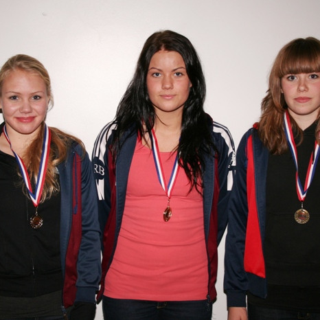 100 bringa. Lilja, Diljá og Elín Erla.