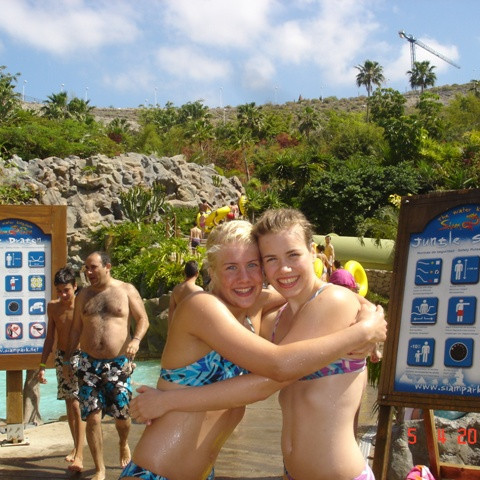 Dóra Sigga og Elín Erla.