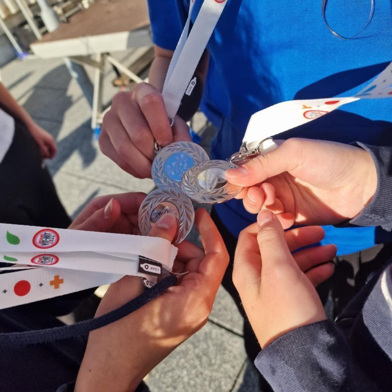 153440f7-ce8d-43d2-a192-baef13670d42