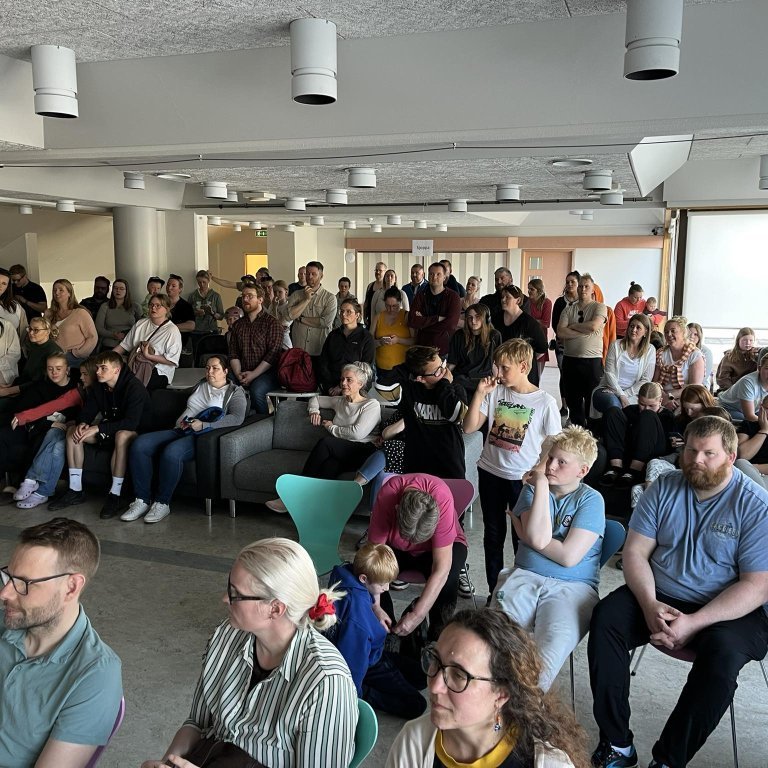 350888114_213971134831792_6351055446008871027_n